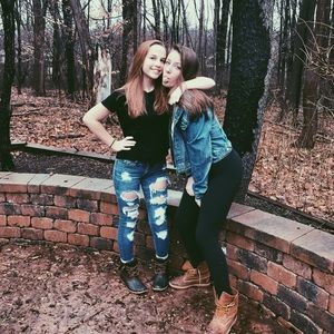 Meet your Posher, Meredith